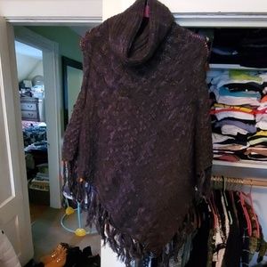 super cute never worn poncho(?)